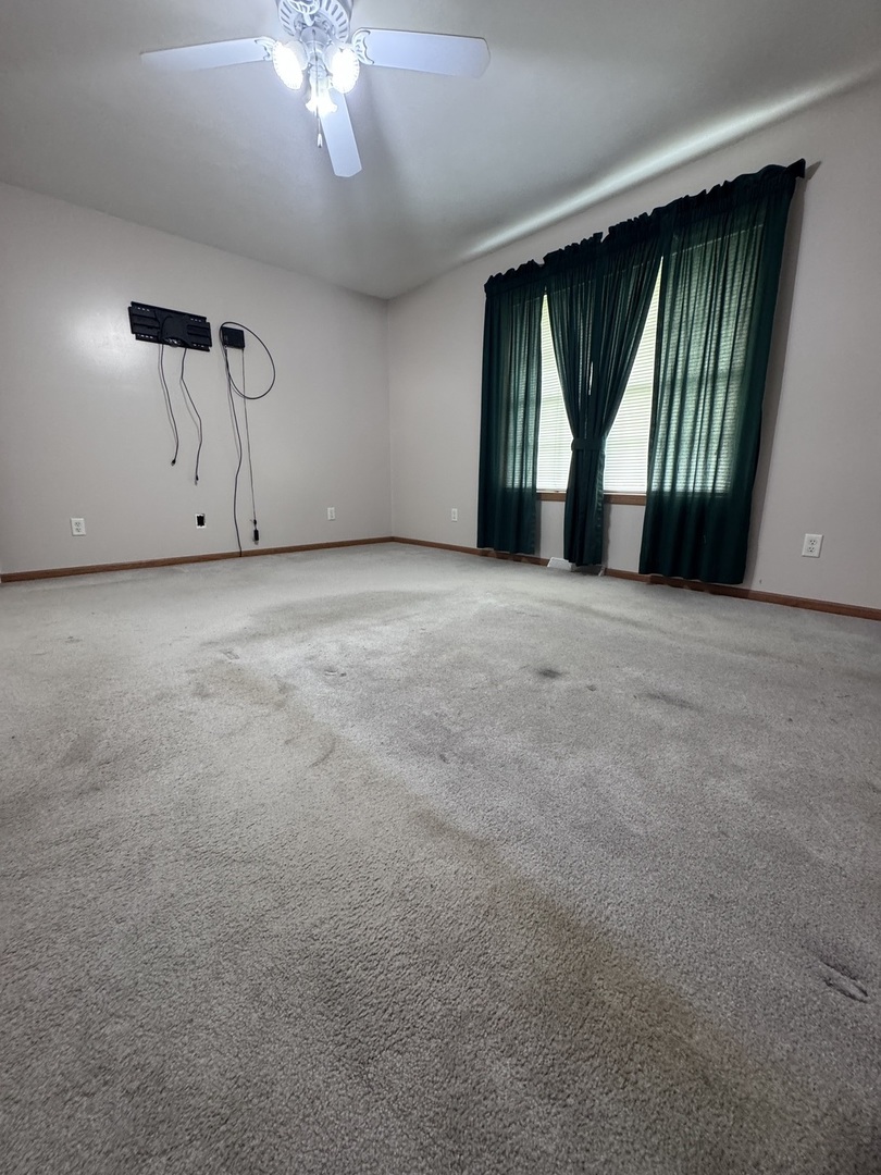 1380 N 1789th Road Property Photo 3
