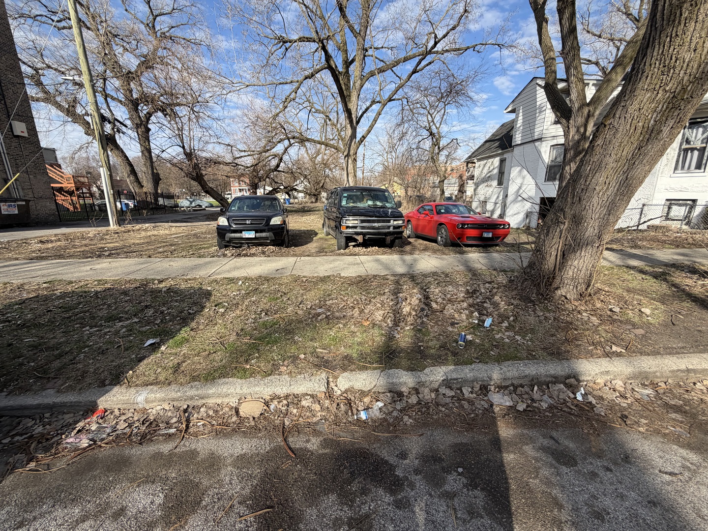 6740 S May Street Property Photo 1