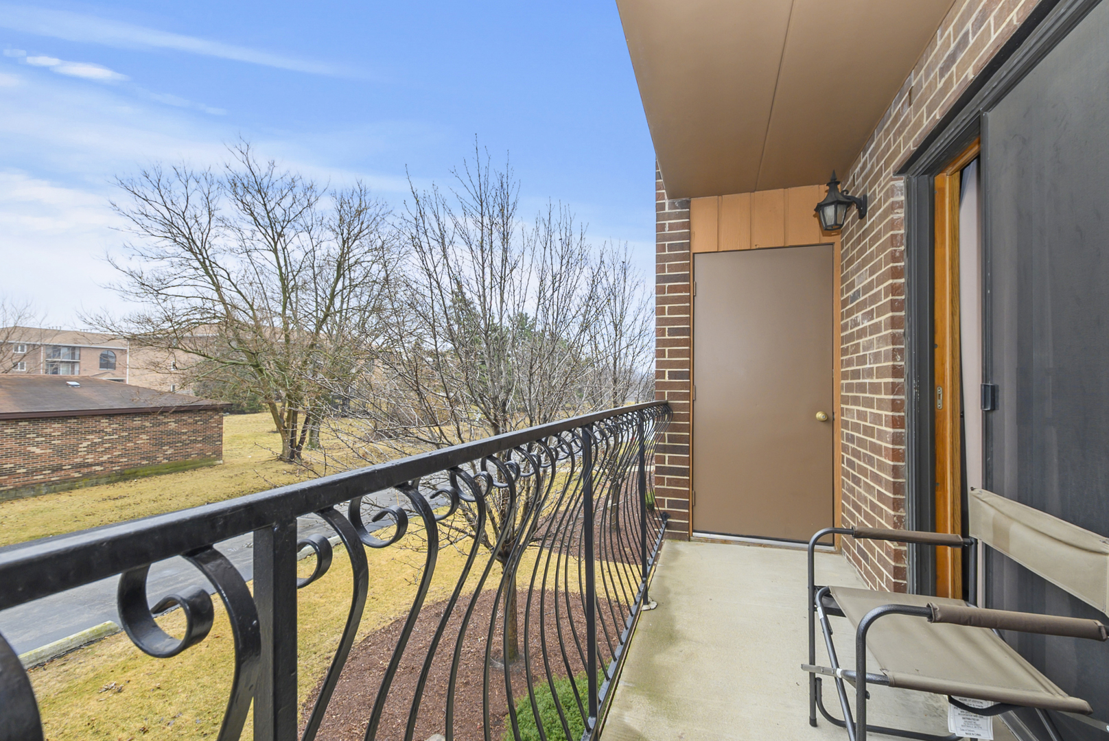15712 Revere Court D Property Photo 6