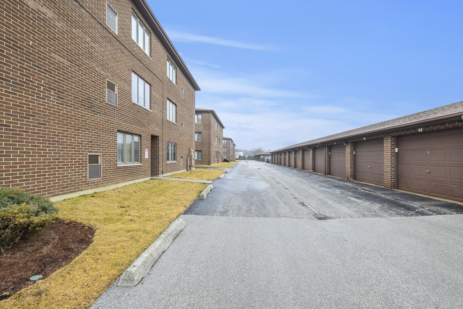 15712 Revere Court D Property Photo 18