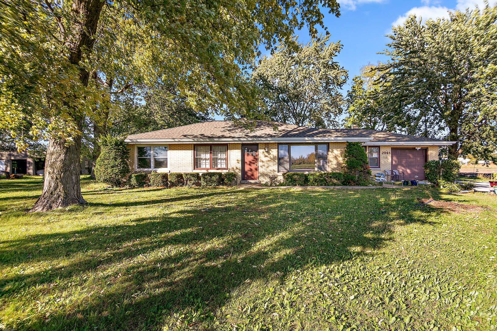 2944 Lincoln Highway Property Photo 1