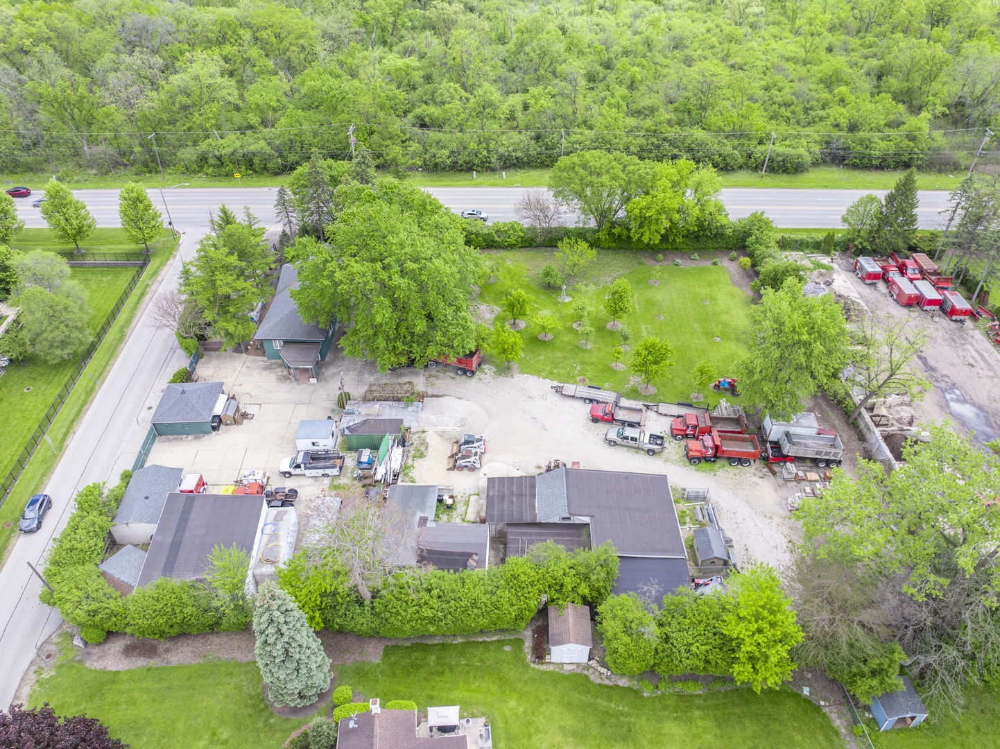 430 N River Road Property Photo 1