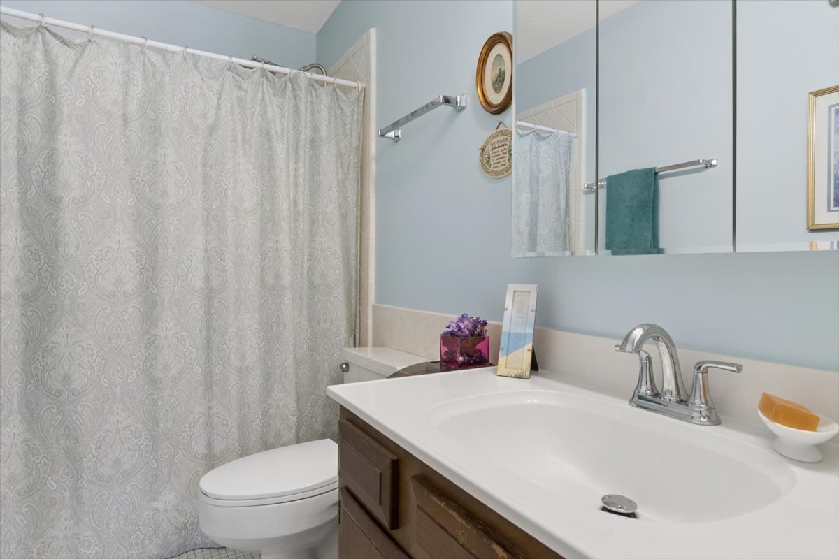 6565 Main Street 201 Property Photo 12
