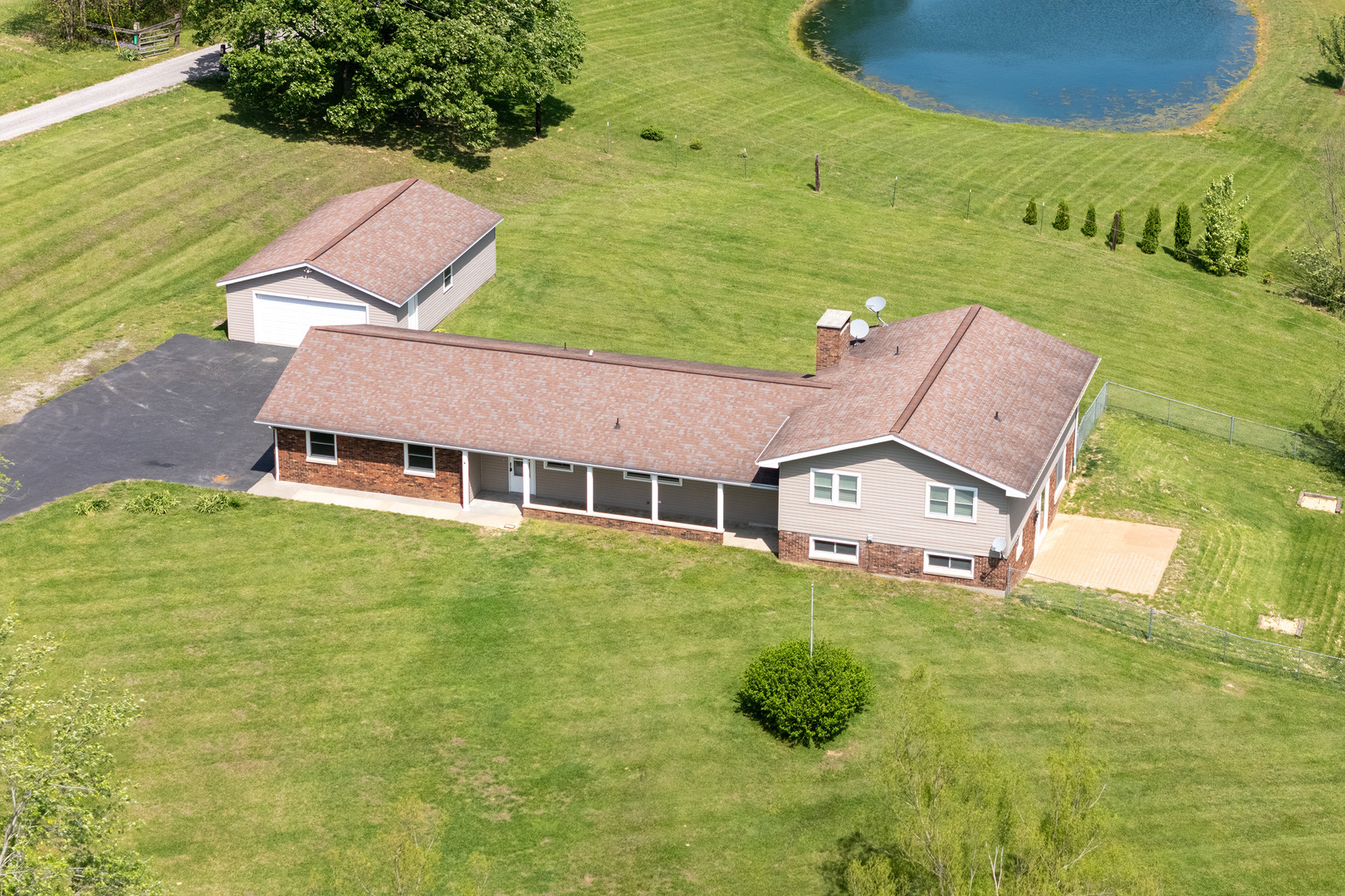 1040 Skyline Drive Property Photo 47