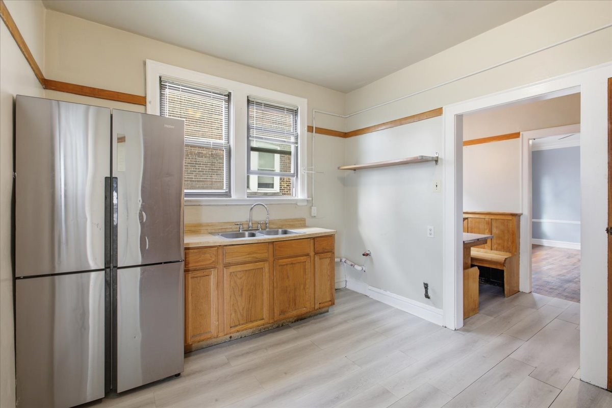 8245 S Evans Avenue Property Photo 16