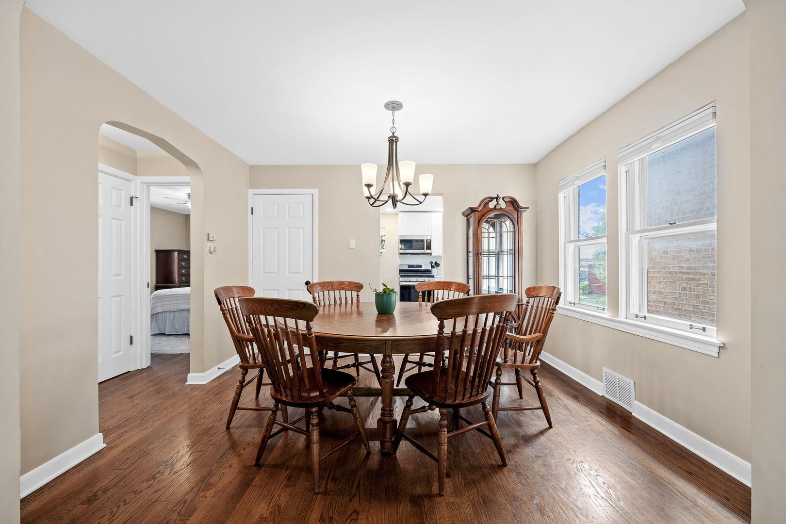 3311 Sunnyside Avenue Property Photo 6