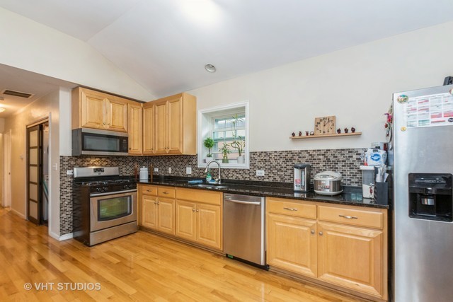 5318 S Kenneth Avenue Property Photo 8