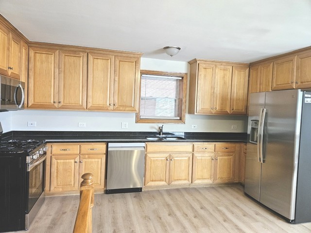 5318 S Kenneth Avenue Property Photo 11