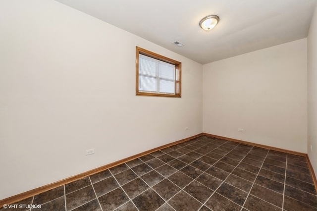 5318 S Kenneth Avenue Property Photo 20