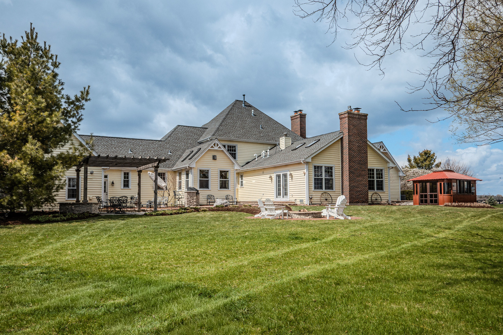 9n321 Barron Road Property Photo 14