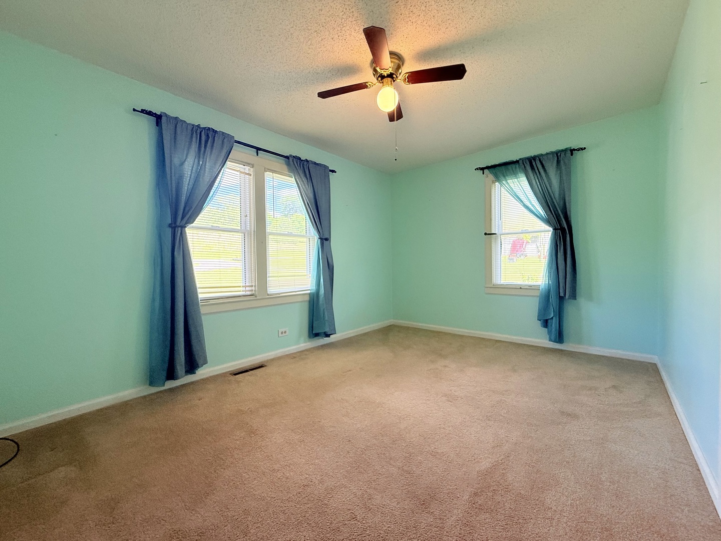 345 E Fords Ferry Road Property Photo 13