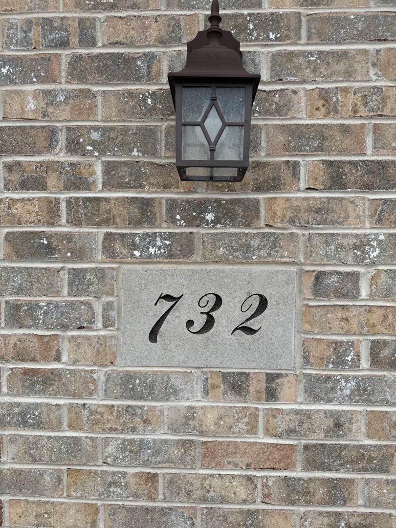 732 Keller Drive Property Photo 2
