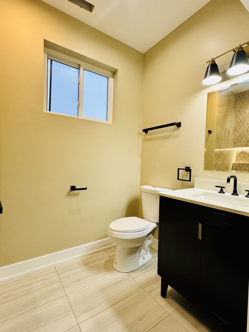 155 N La Crosse Avenue Property Photo 16