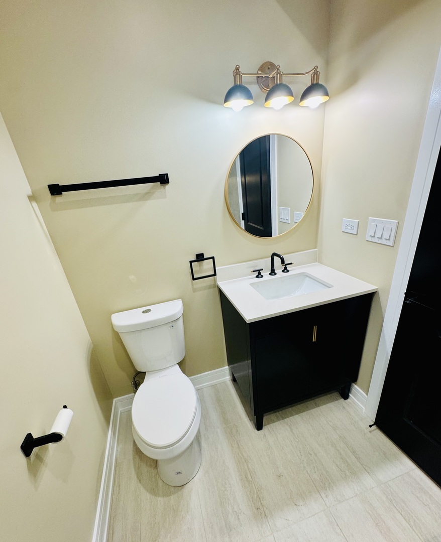 155 N La Crosse Avenue Property Photo 21