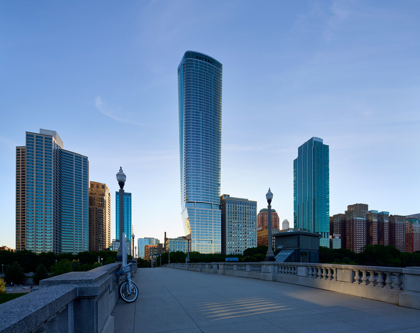 1000 S Michigan Avenue 5901 Property Photo 3