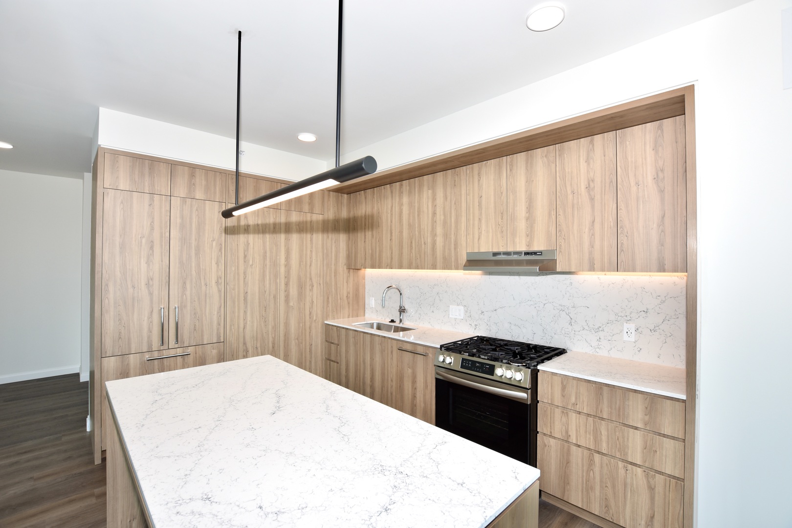 1000 S Michigan Avenue 5901 Property Photo 8