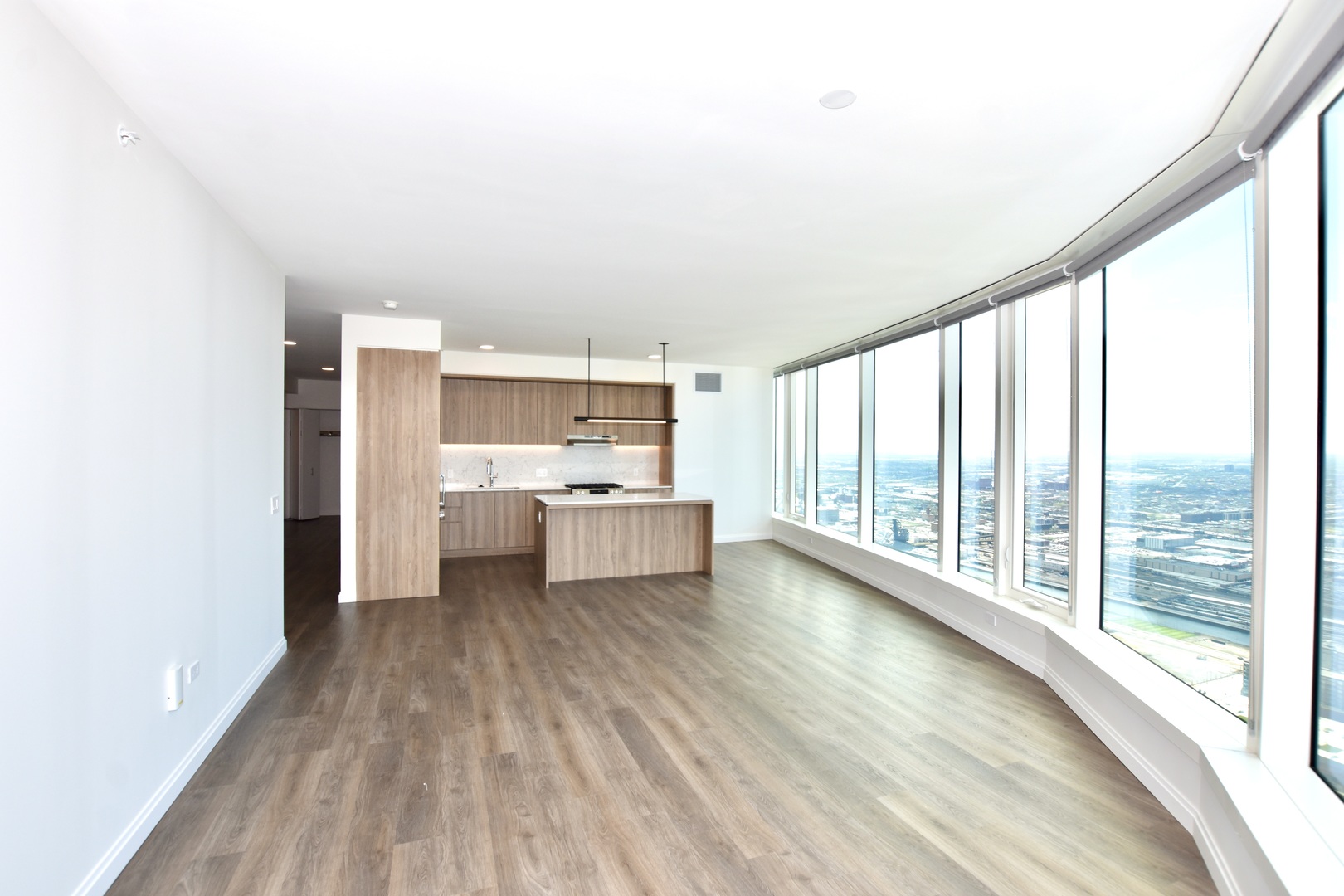 1000 S Michigan Avenue 5901 Property Photo 11