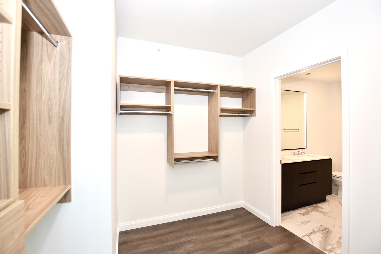 1000 S Michigan Avenue 5901 Property Photo 18