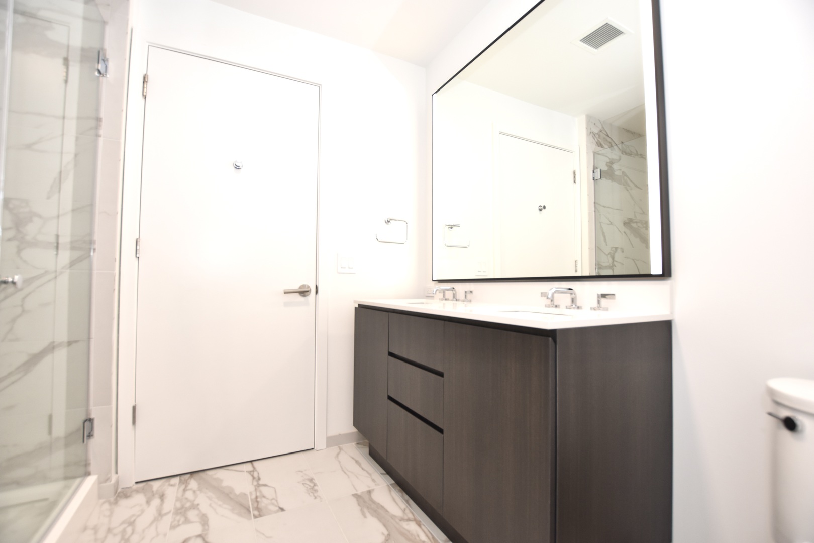 1000 S Michigan Avenue 5901 Property Photo 19