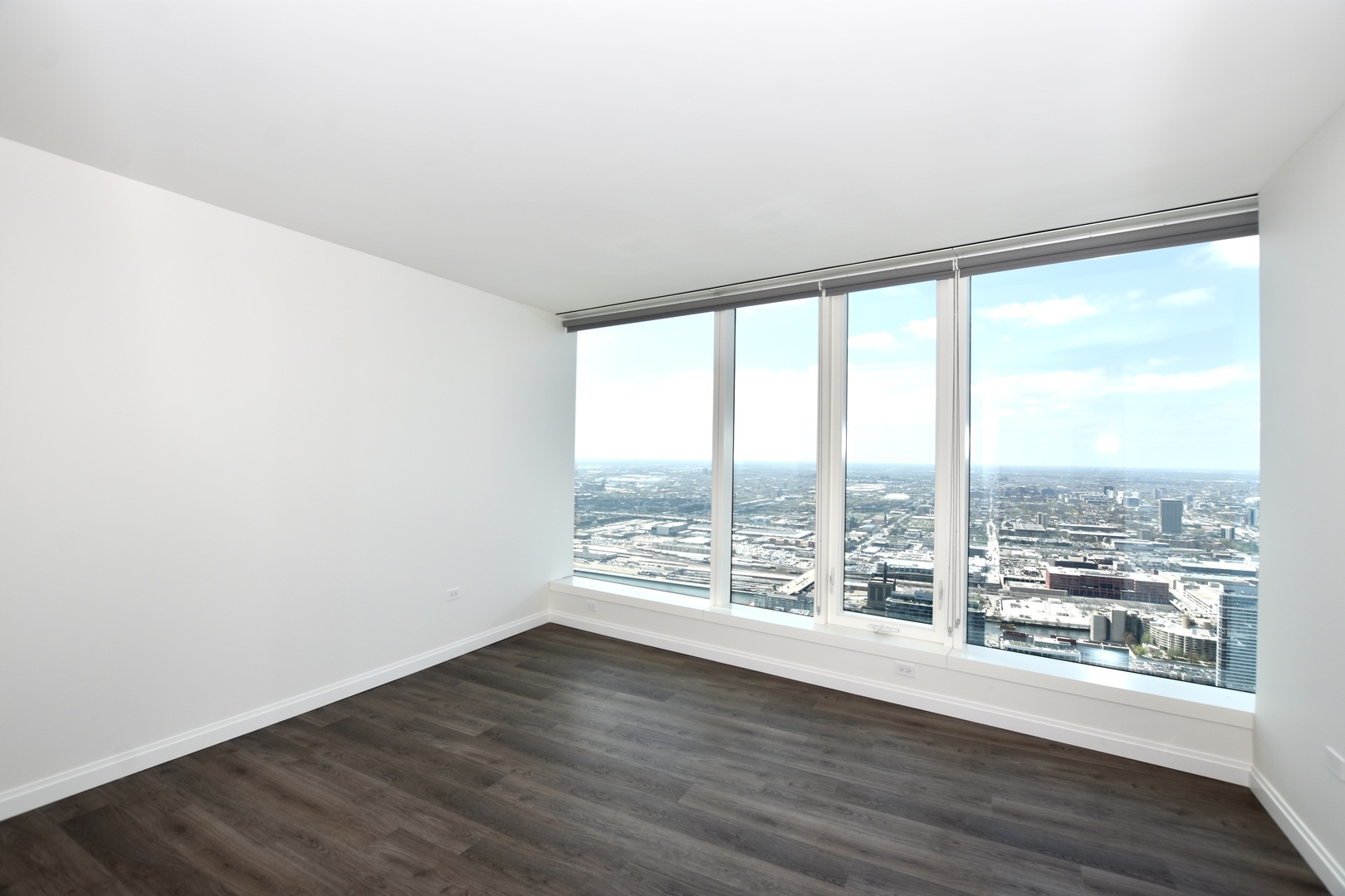 1000 S Michigan Avenue 5901 Property Photo 21