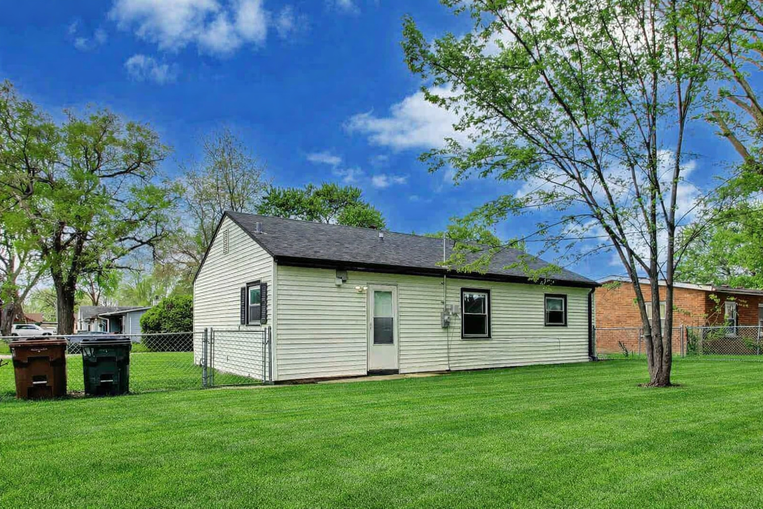2414 Circle Drive Property Photo 15