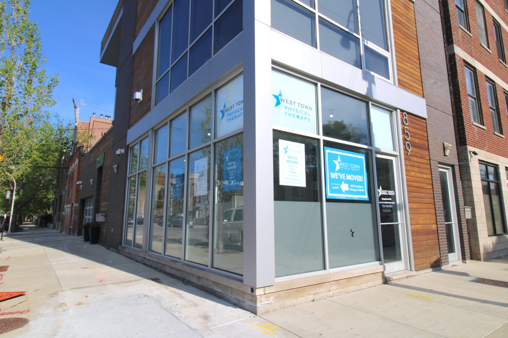 859 N Ashland Avenue Commercial Property Photo 1