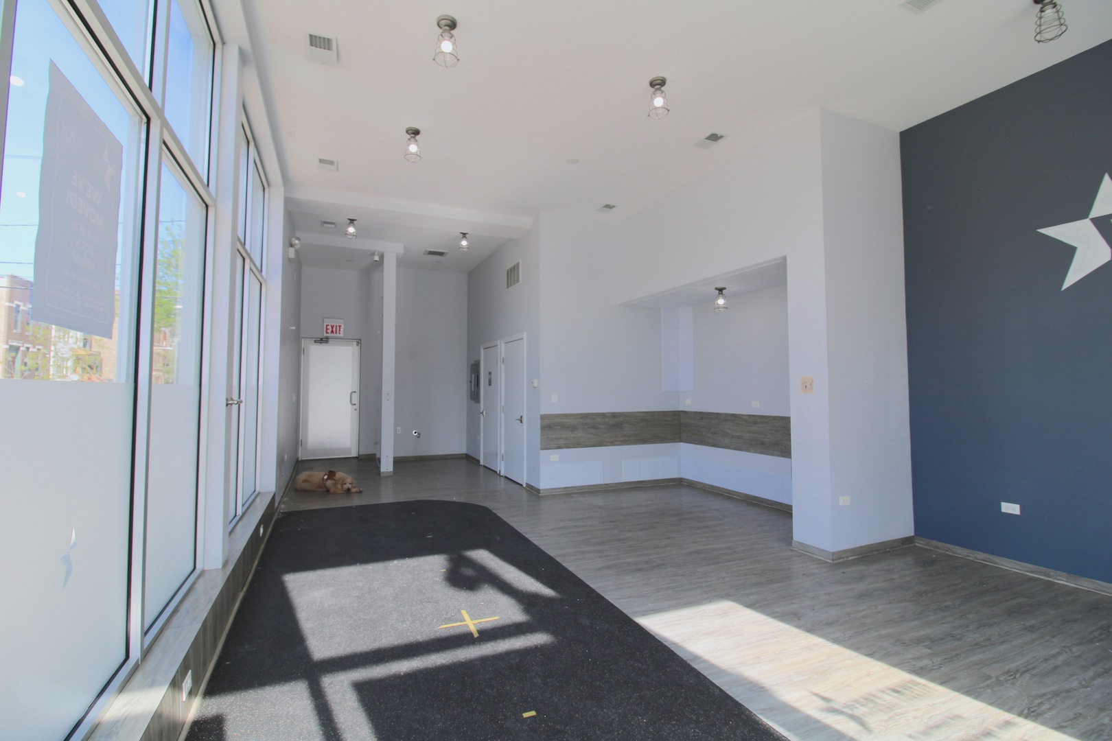 859 N Ashland Avenue Commercial Property Photo 6