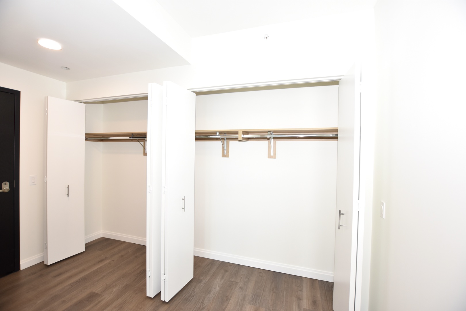 1000 S Michigan Avenue 5701 Property Photo 30