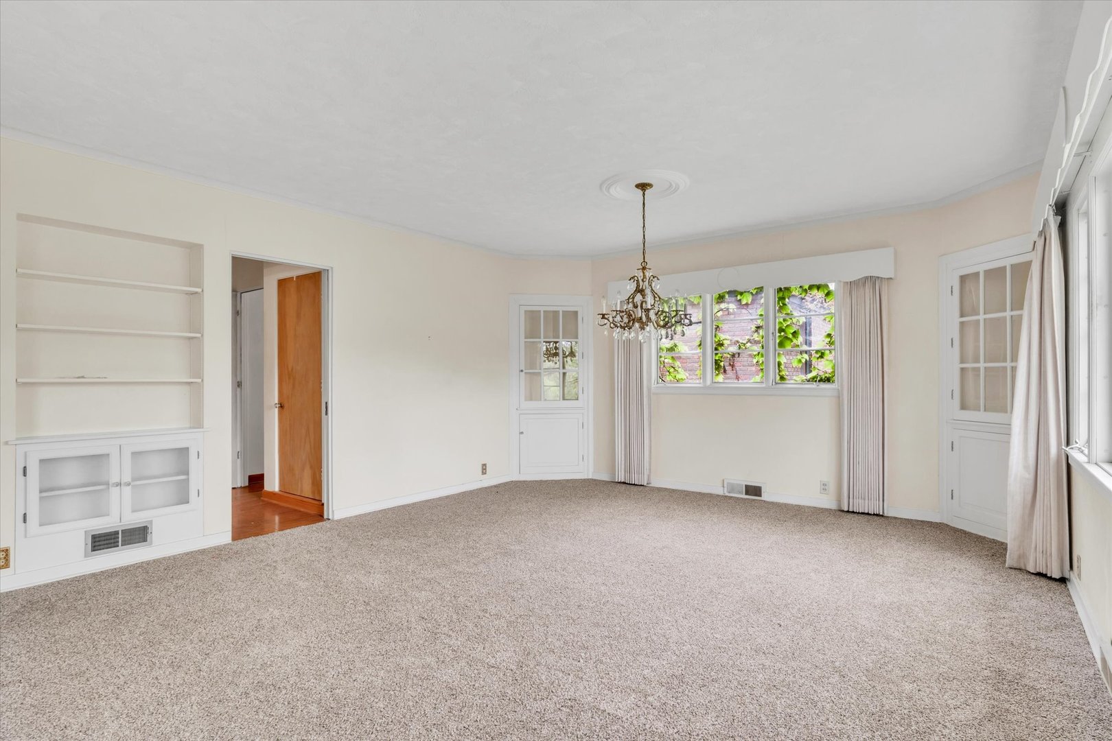 1070 20th Avenue Property Photo 14