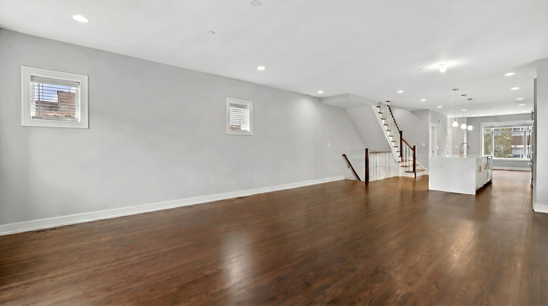 3231 S Shields Avenue Property Photo 18