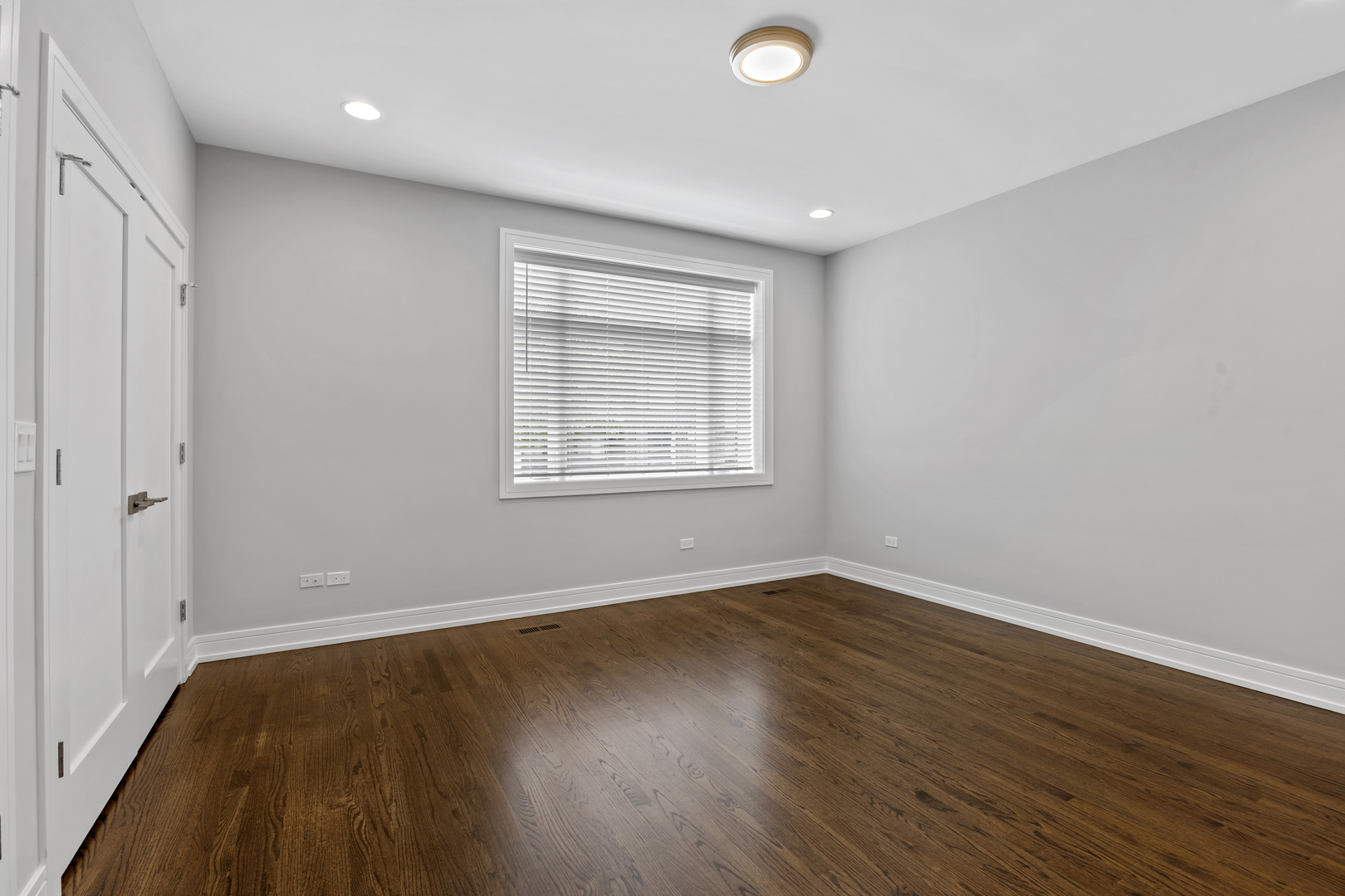 3231 S Shields Avenue Property Photo 39
