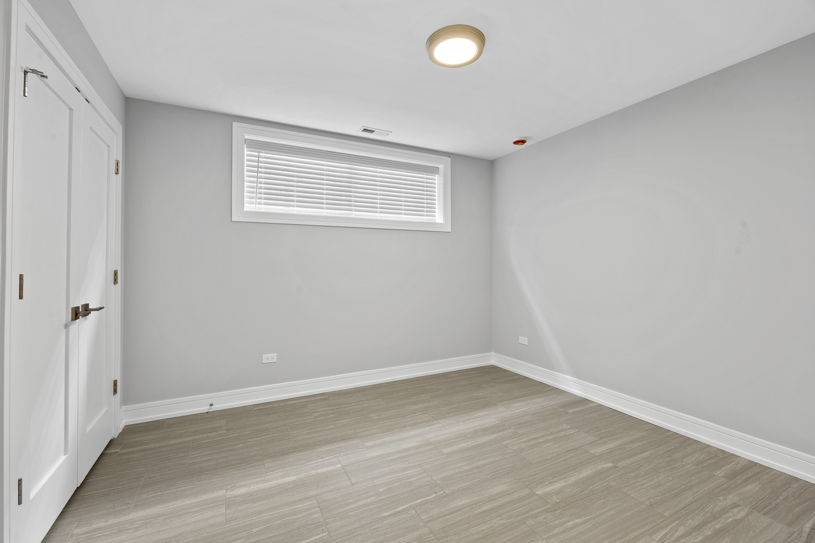 3231 S Shields Avenue Property Photo 52