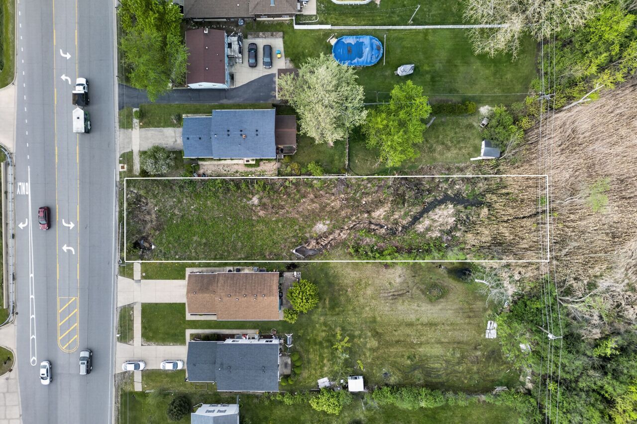 635 N Columbine Avenue Property Photo 3
