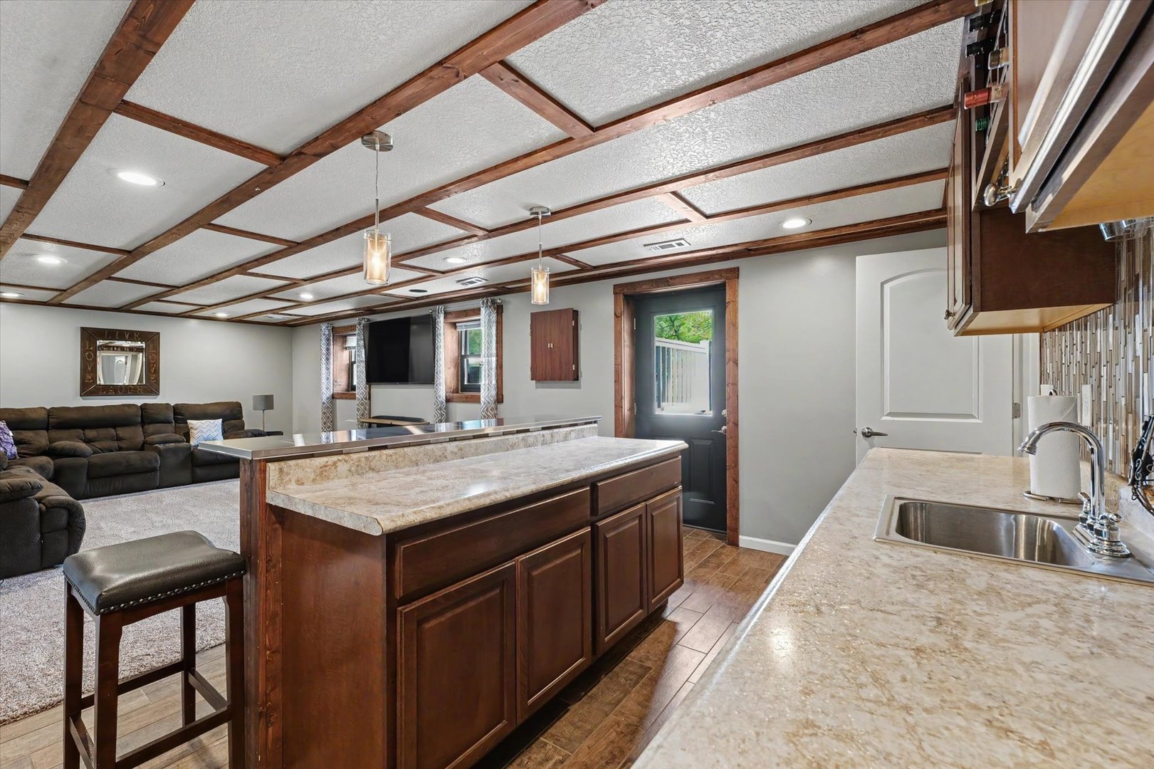 808 Cedar Ridge Court Property Photo 28