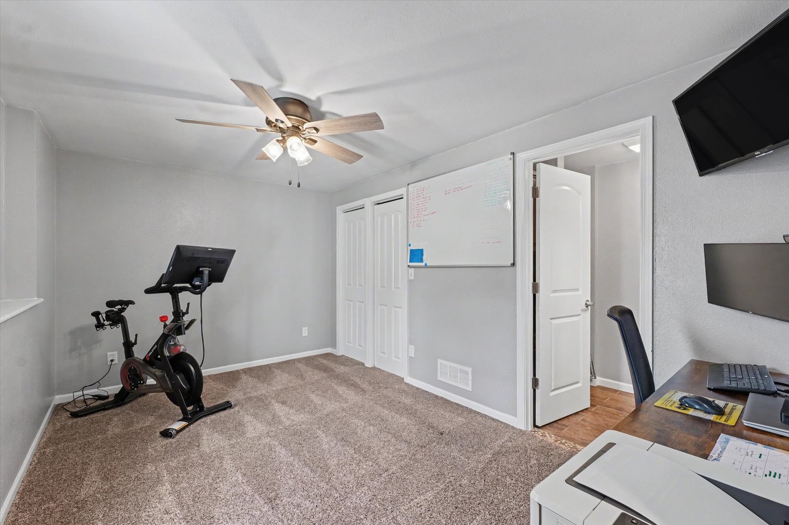 808 Cedar Ridge Court Property Photo 31