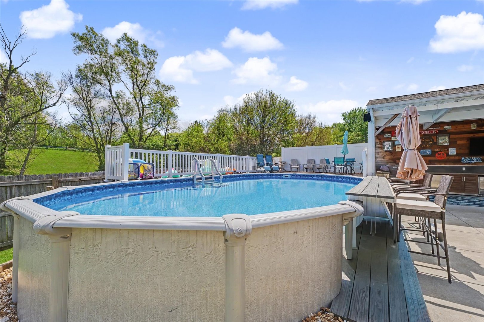 808 Cedar Ridge Court Property Photo 34