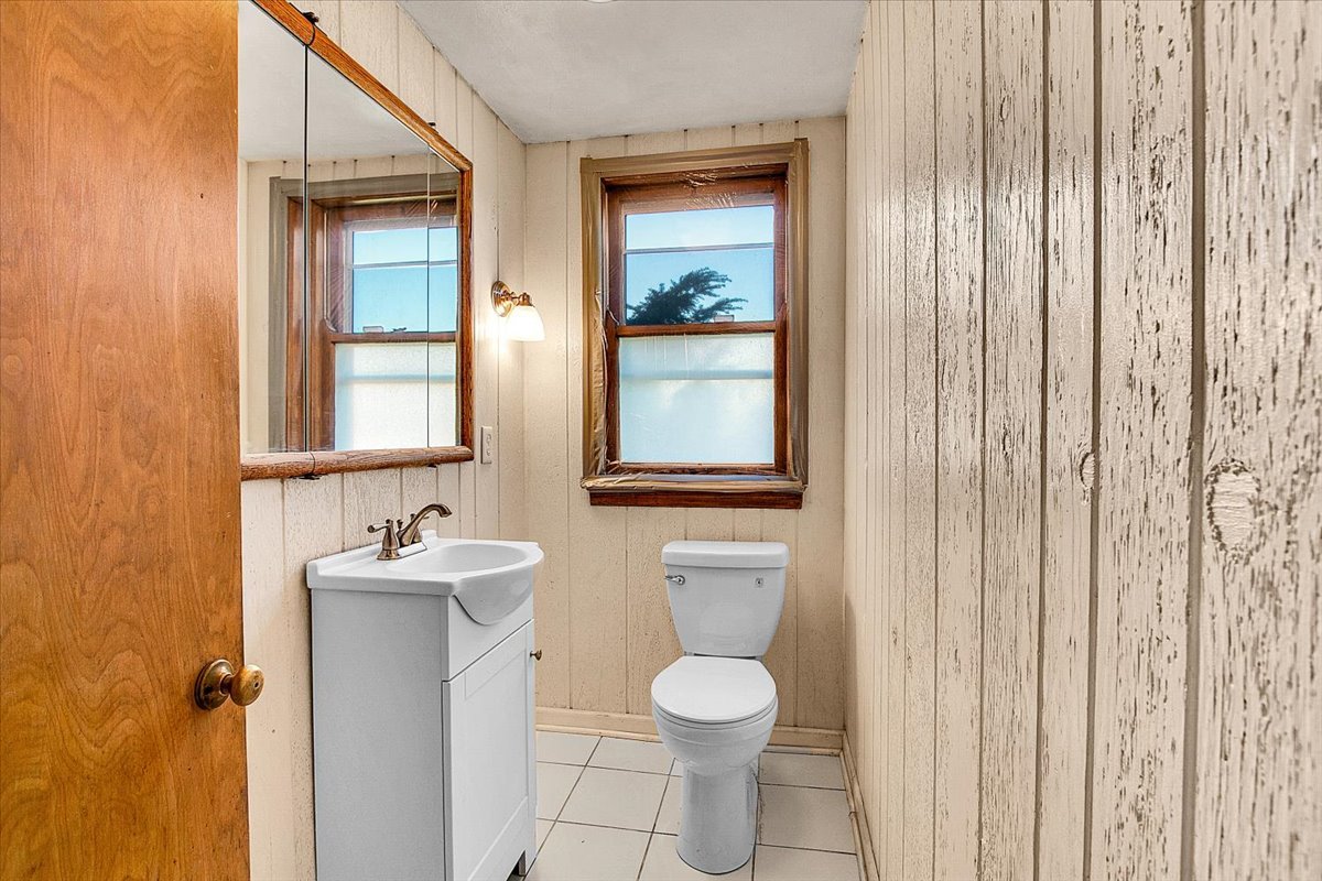 4108 W 103rd Street Property Photo 10