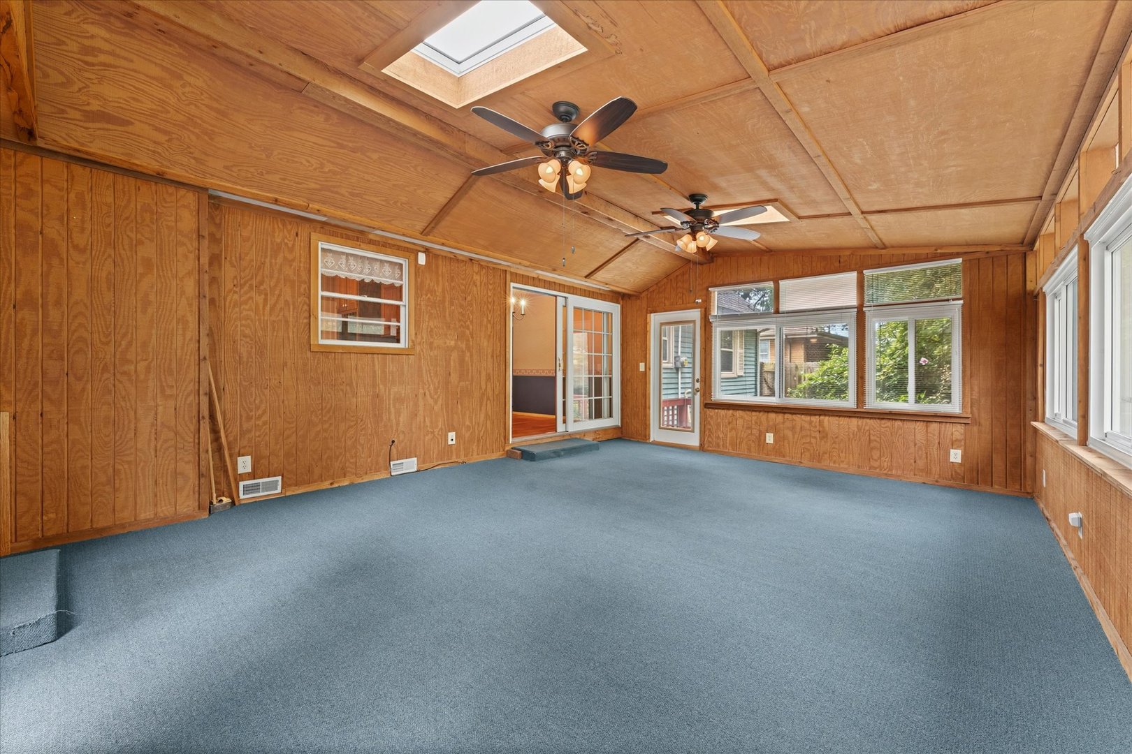 1606 Dobbins Drive Property Photo 11