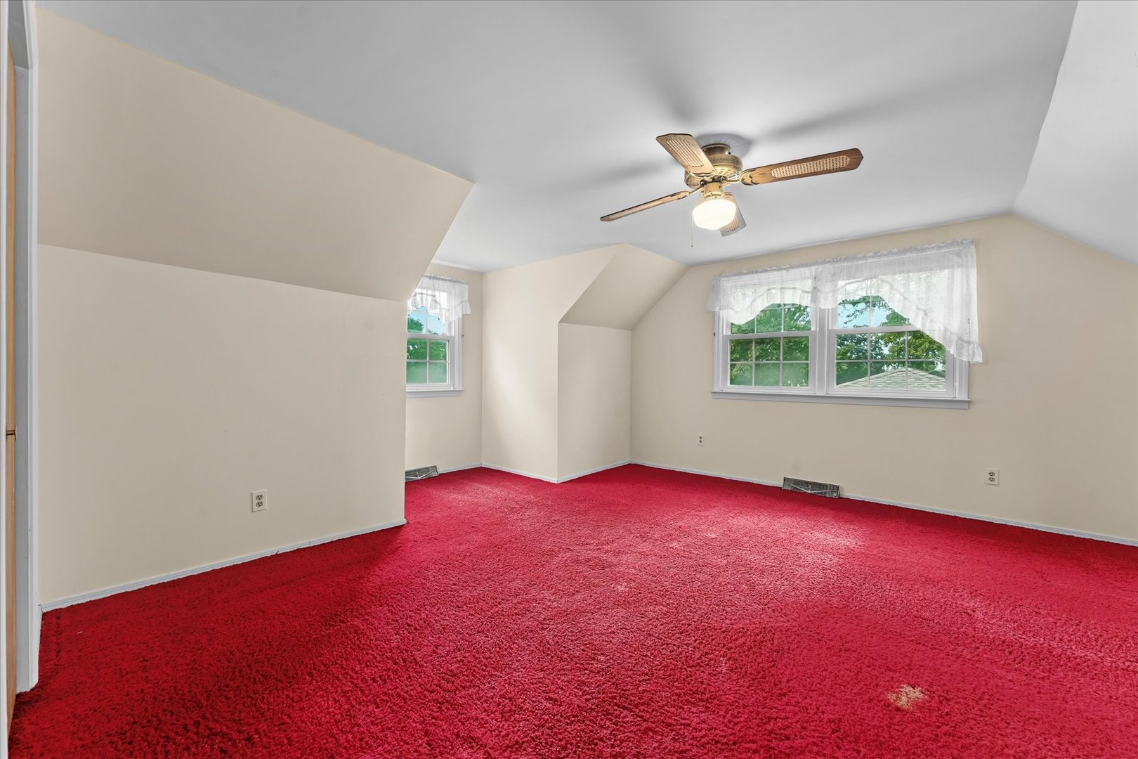1606 Dobbins Drive Property Photo 25