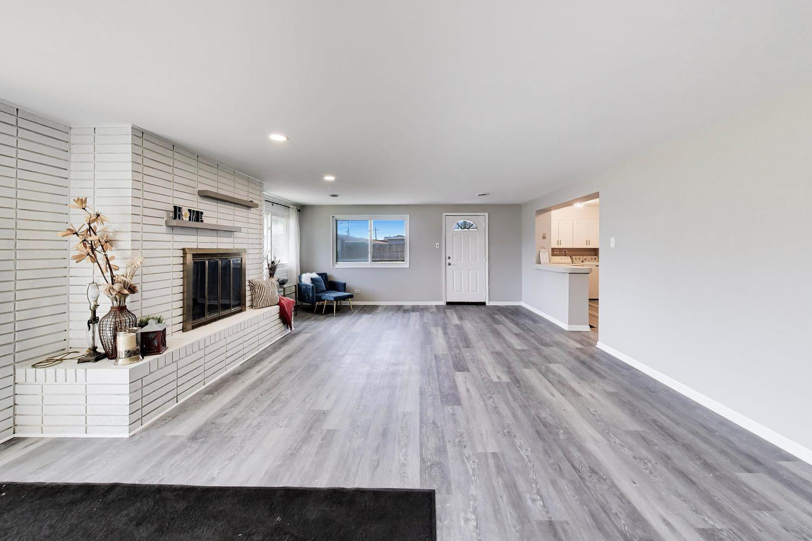 1455 Burnham Avenue Property Photo 12