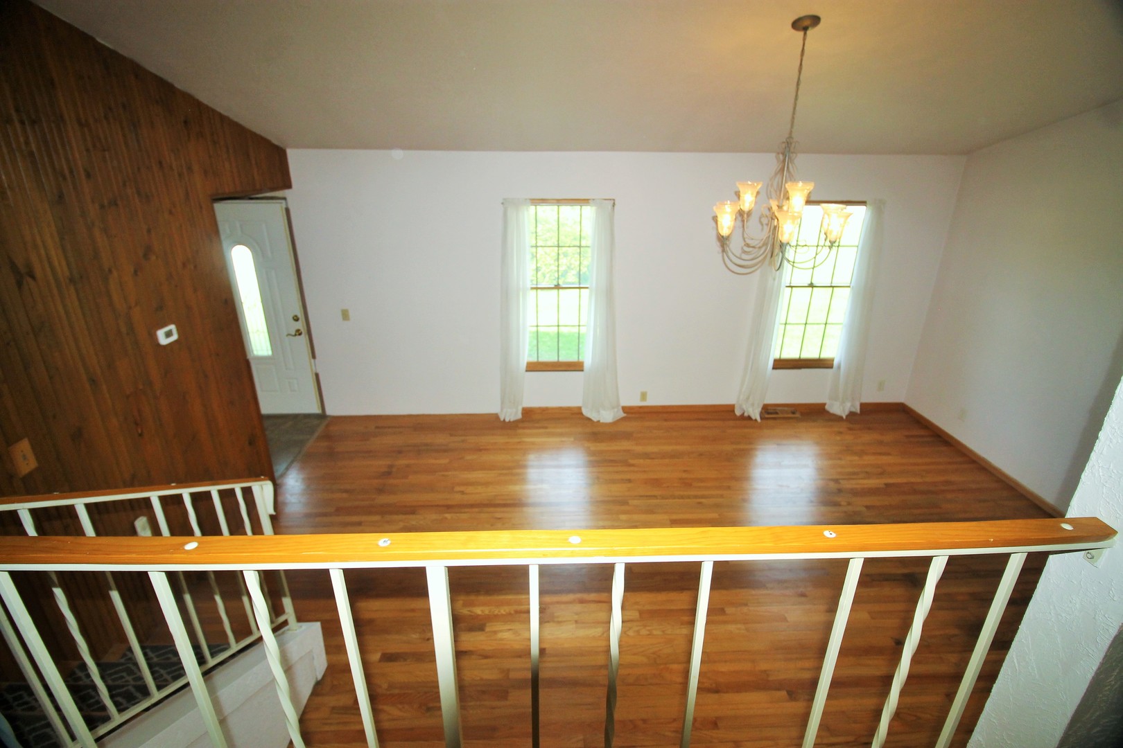 10093 Wolf Road Property Photo 15