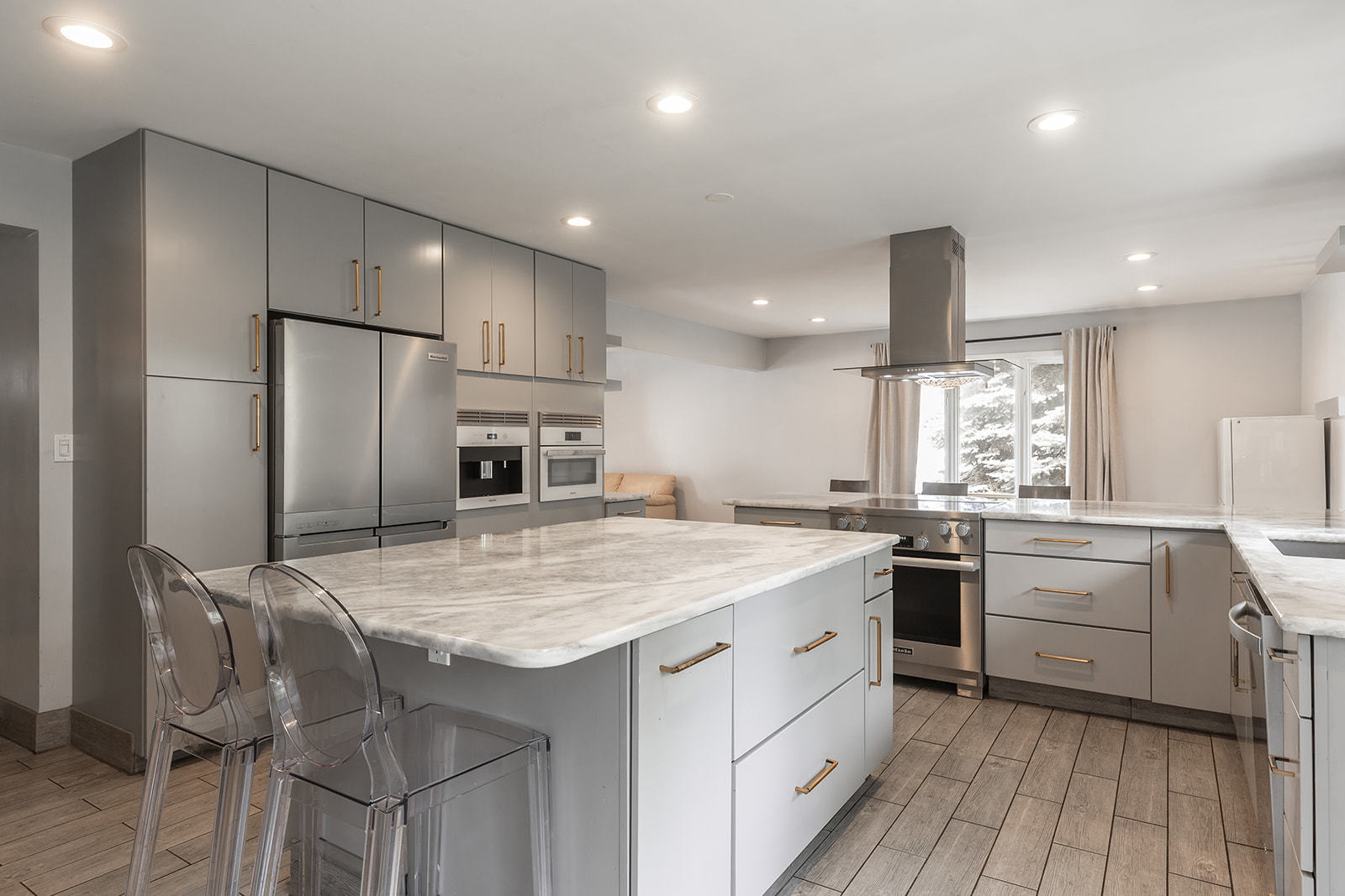 7810 Del Court Property Photo 4