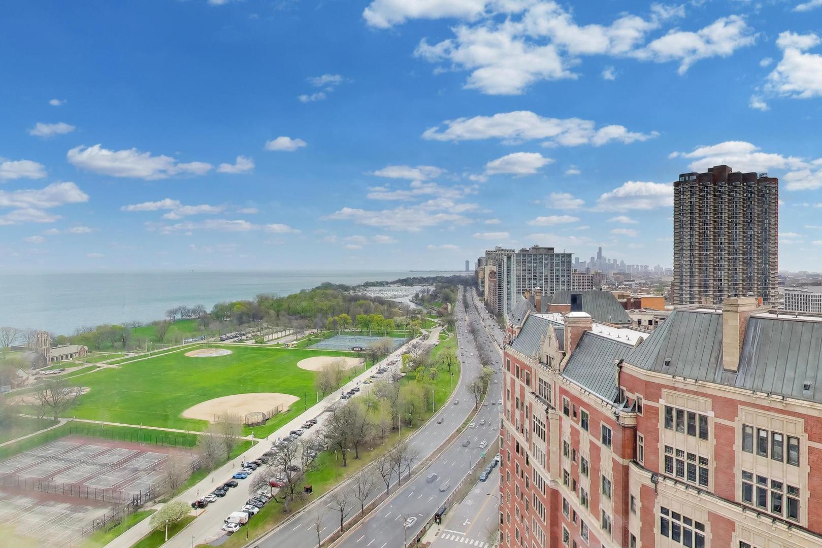 3900 N Lake Shore Drive 25c Property Photo 16