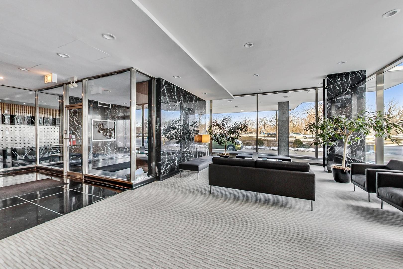 3900 N Lake Shore Drive 25c Property Photo 31