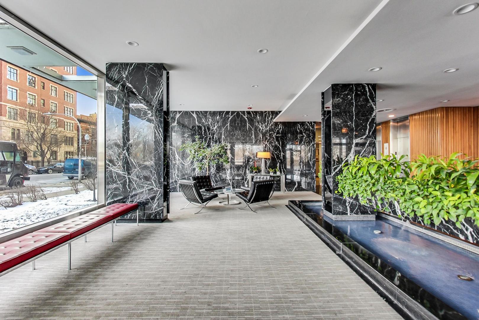 3900 N Lake Shore Drive 25c Property Photo 32