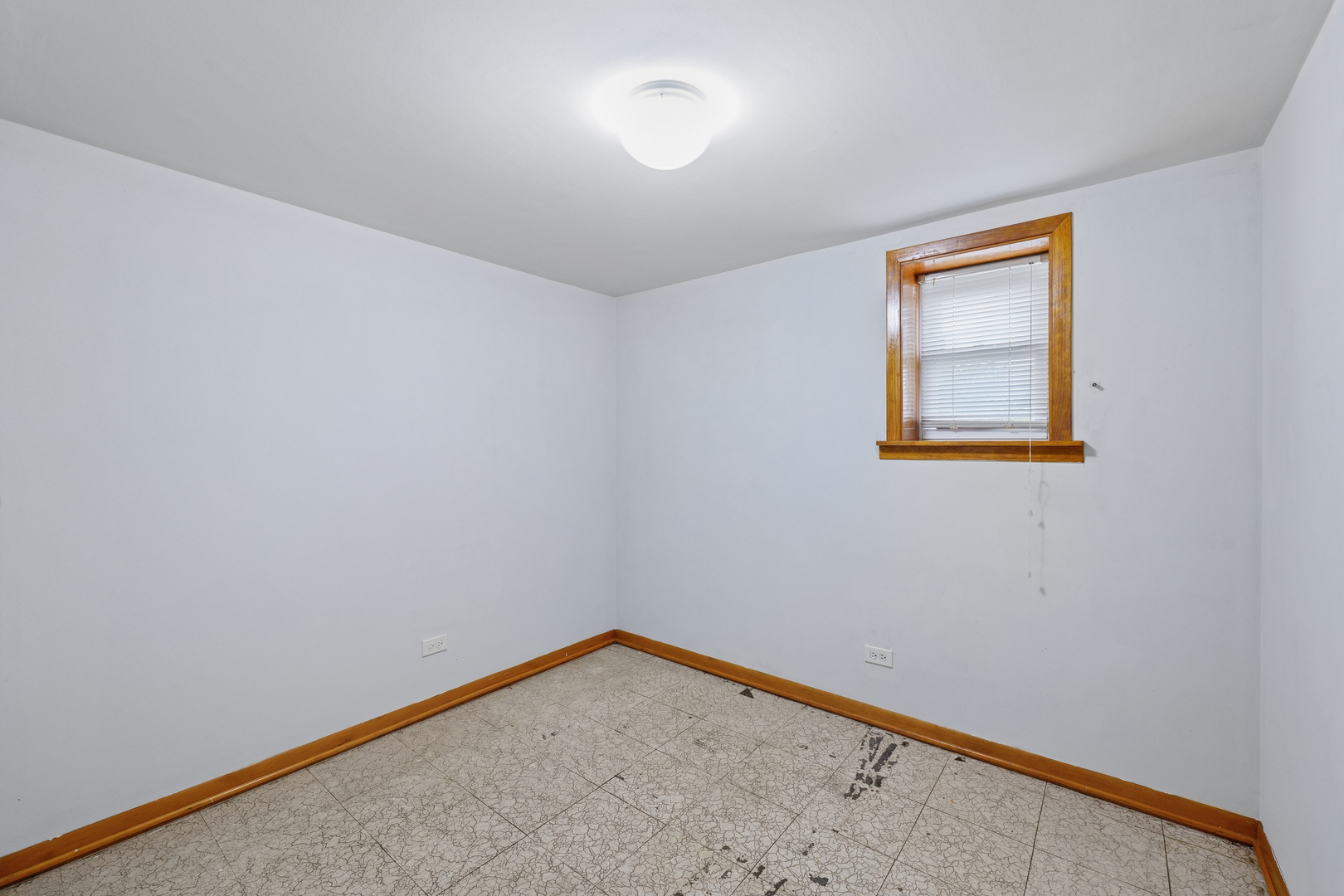 7730 S Octavia Avenue Property Photo 19