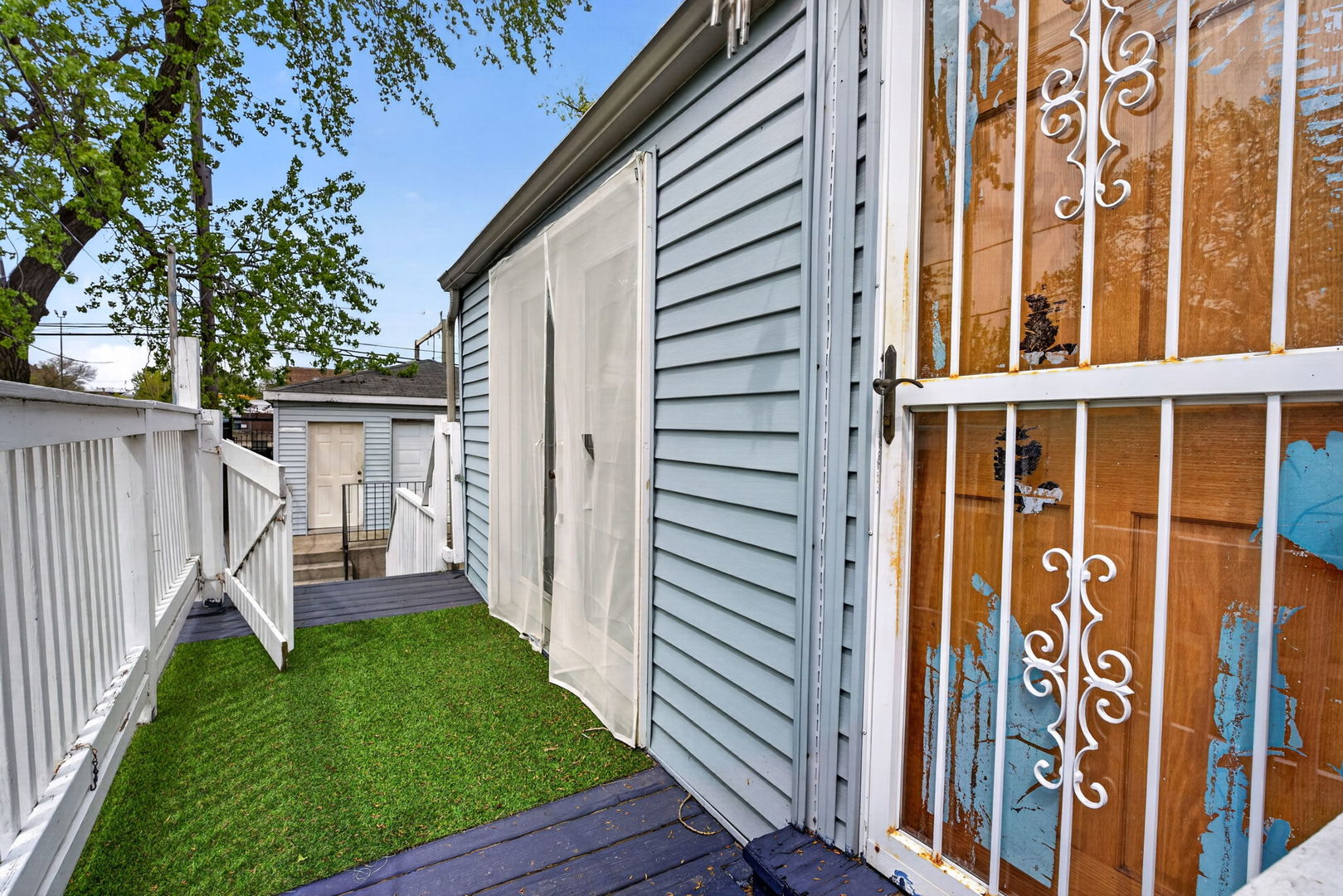 9018 S Brandon Avenue Property Photo 44