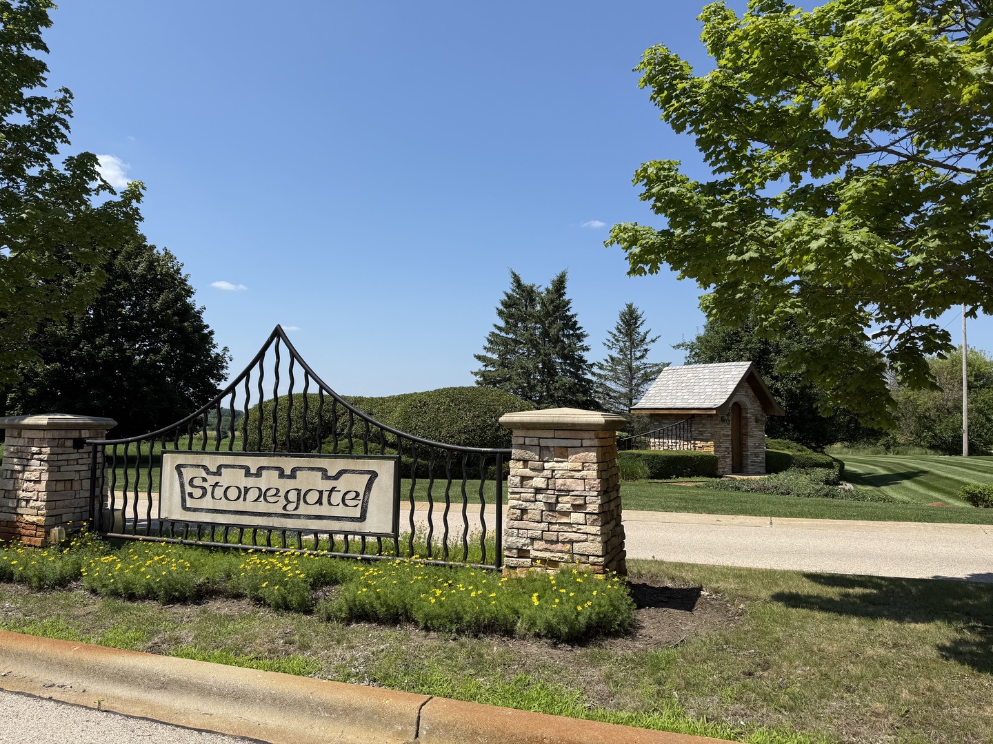 7010 Wildflower Court Property Photo 1