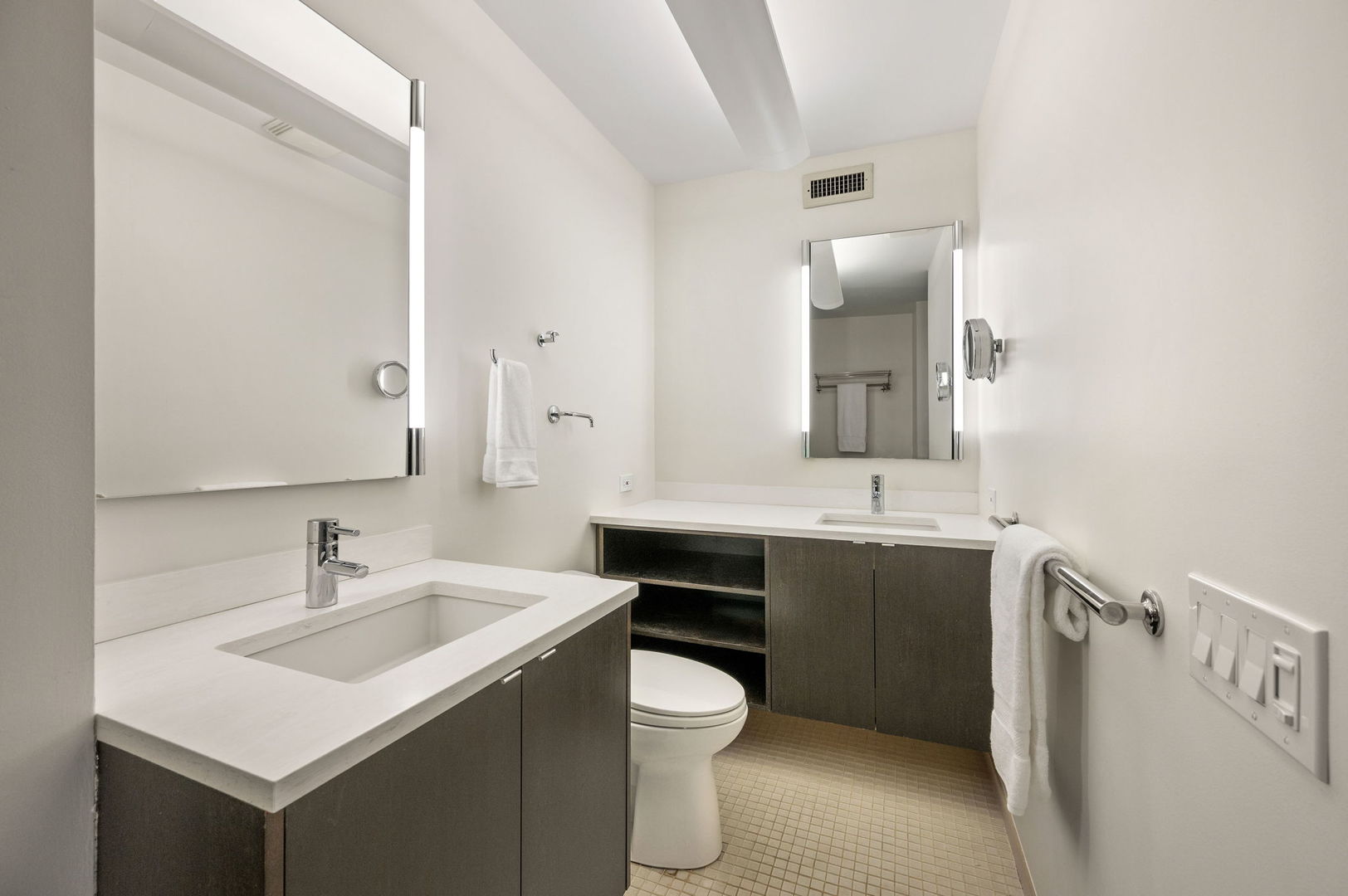 1515 N Astor Street 23bc Property Photo 21