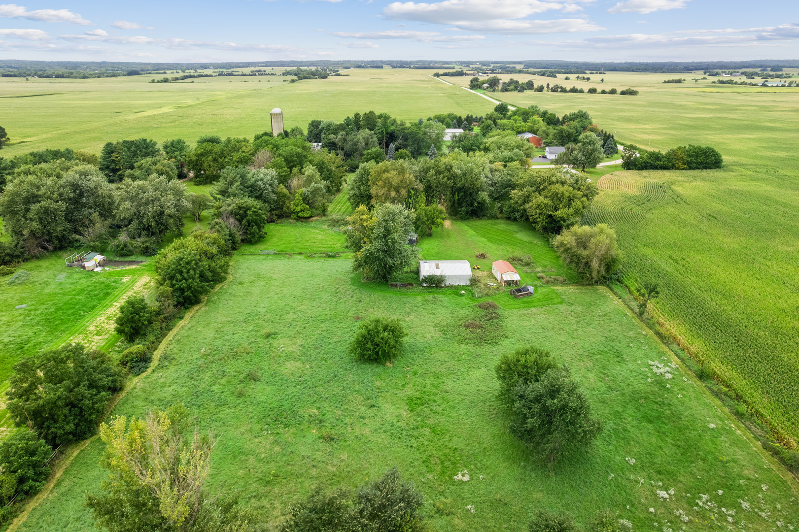 15036 Durkee Road Property Photo 3